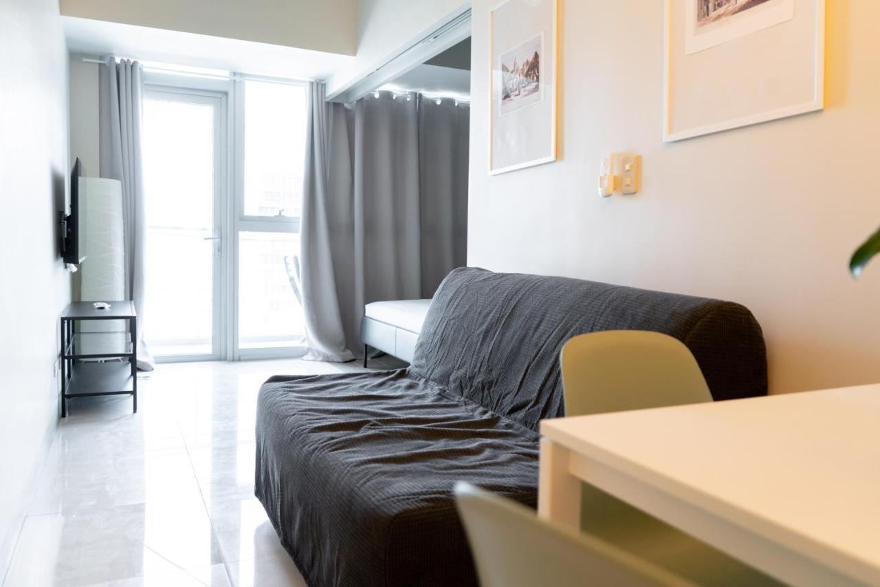 Uptown Parksuites Apartments Tower 2 Bgc By Ph Staycation Manila Exterior photo